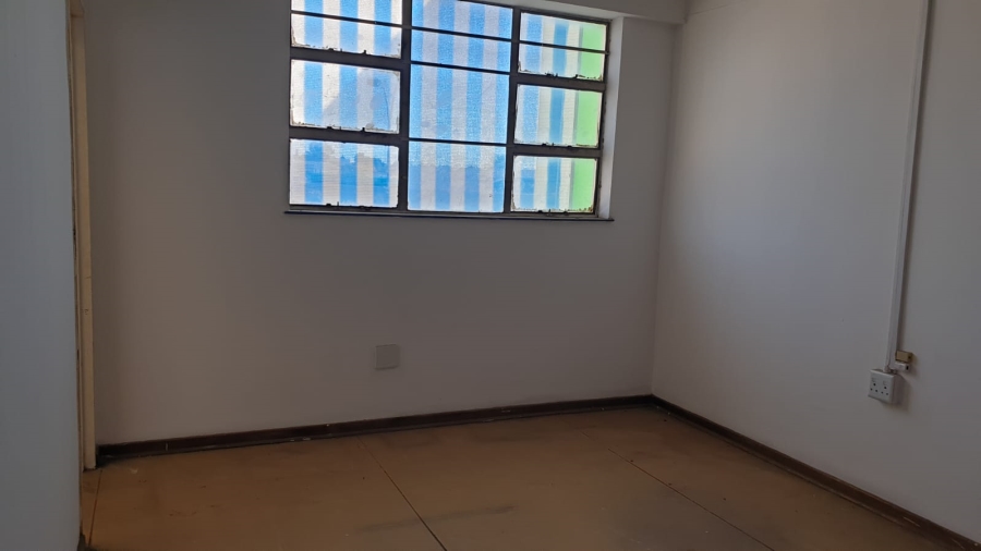 To Let commercial Property for Rent in Oranjesig Free State